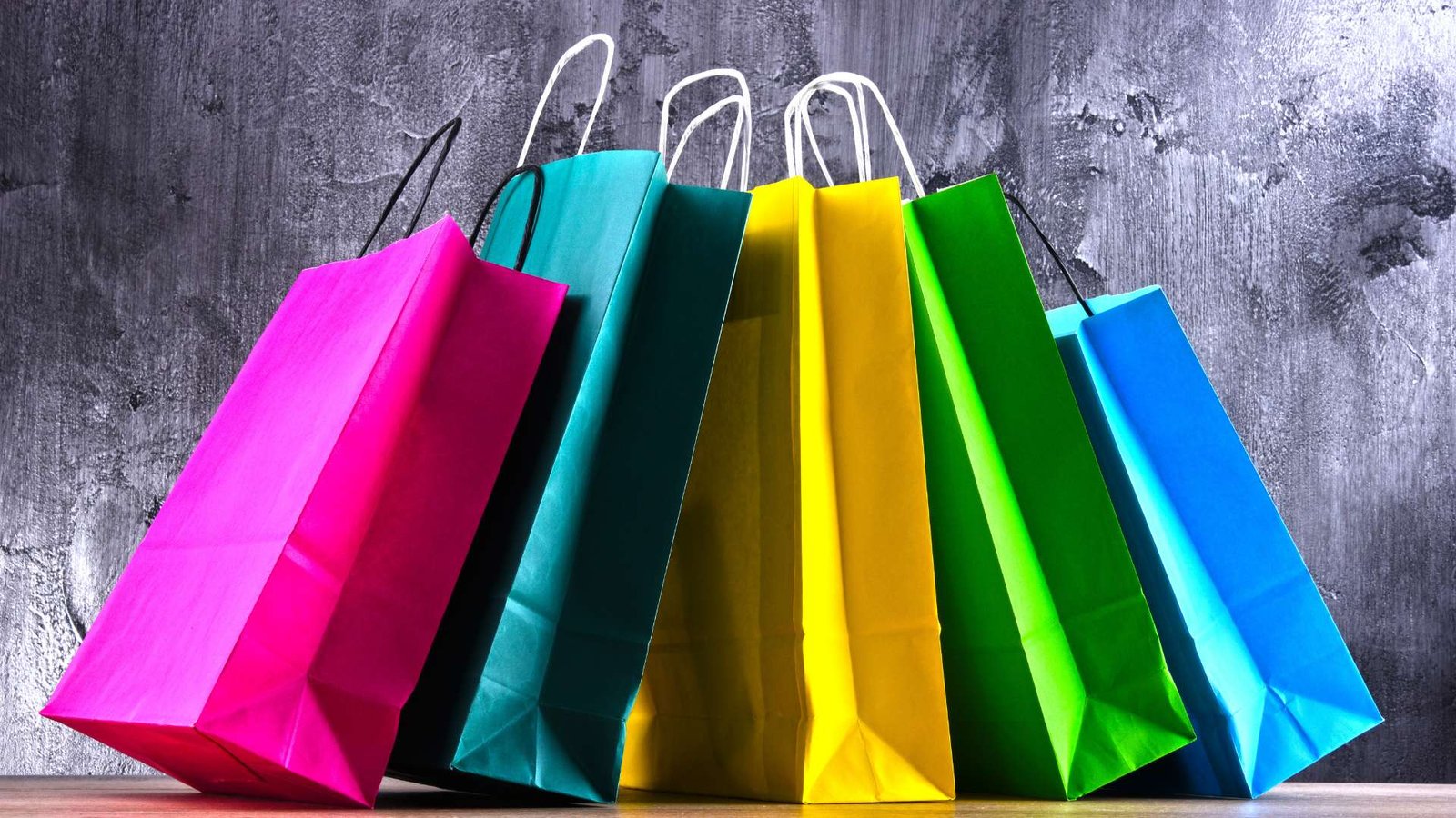 Custom Paper Bag – Tas Kertas Custom untuk Branding Bisnis
